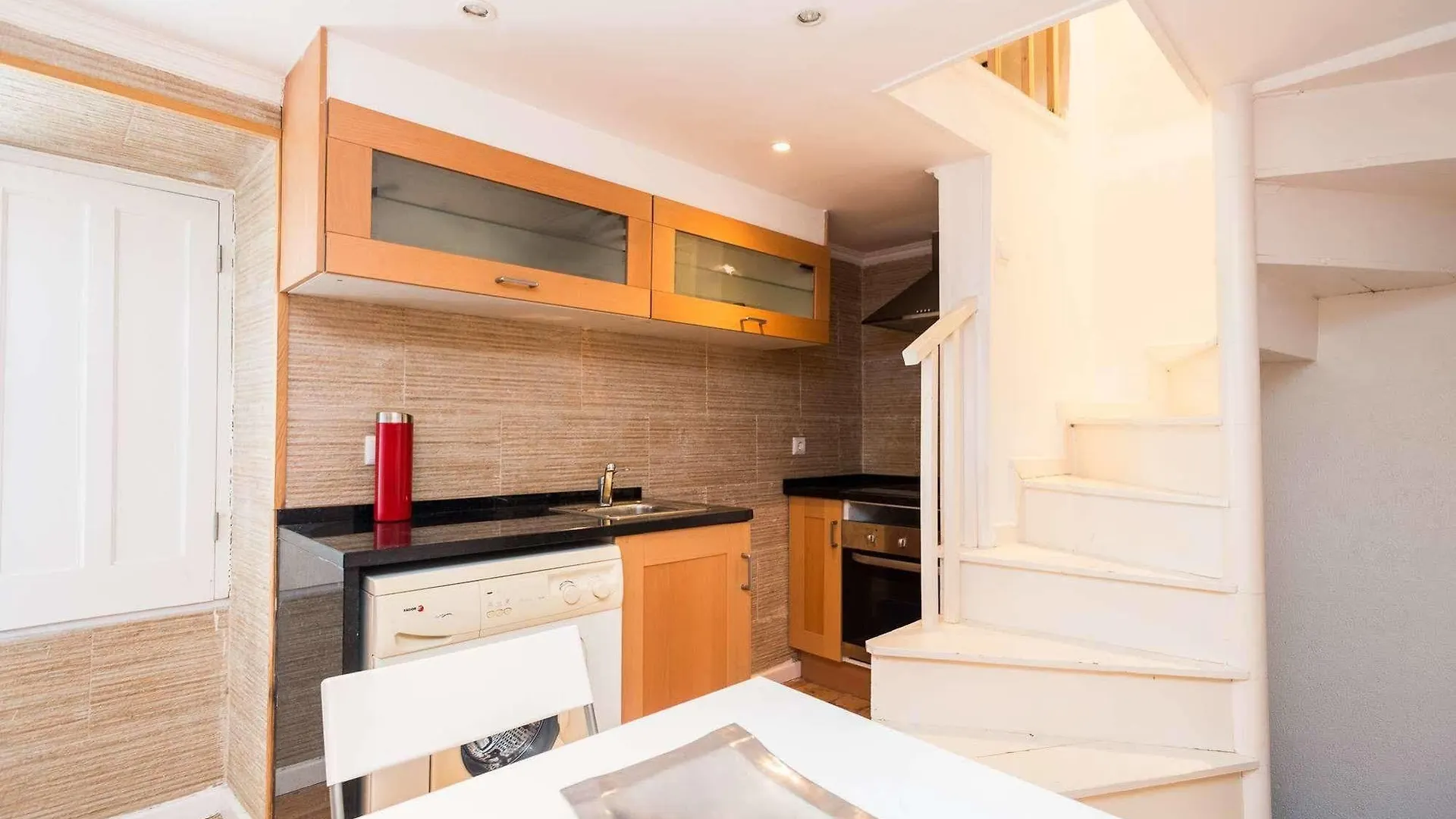 Lisbon Low Cost Apartments Portugal